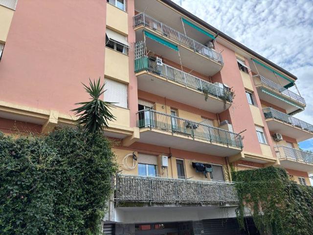 Appartamento in vendita a Genova GE