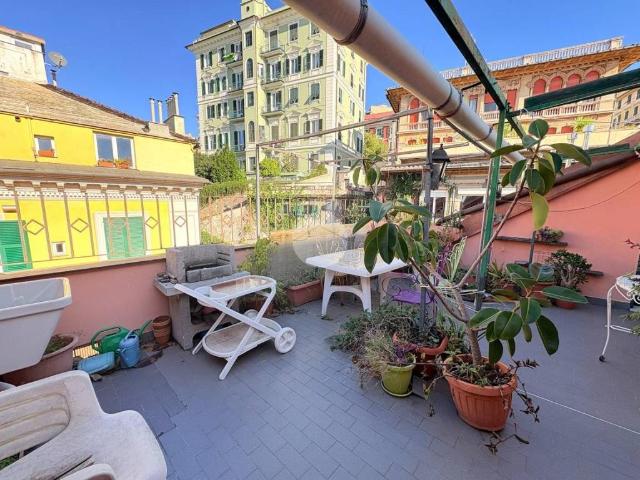 Appartamento in vendita a Genova GE