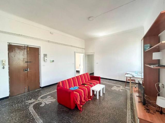 Appartamento in vendita a Genova GE