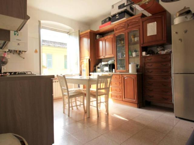 Appartamento in vendita a Genova GE