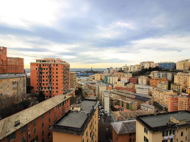 Appartamento in vendita a Genova GE