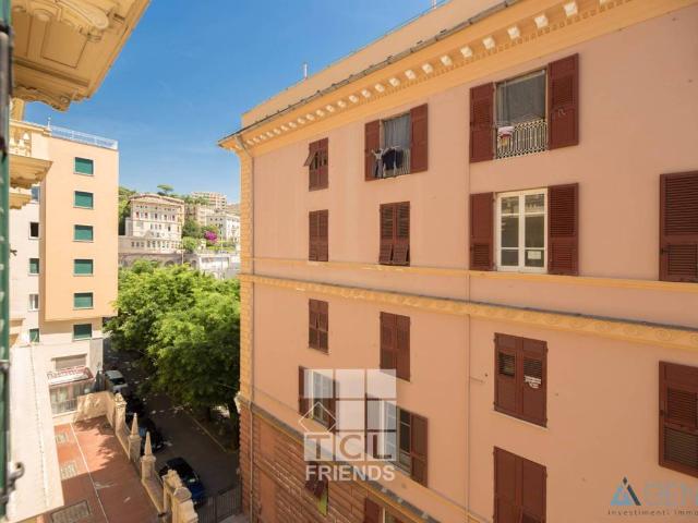 Appartamento in vendita a Genova GE