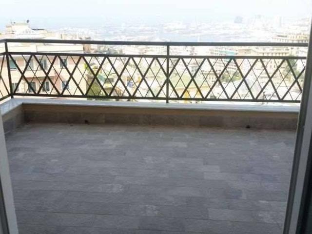 Appartamento in vendita a Genova GE