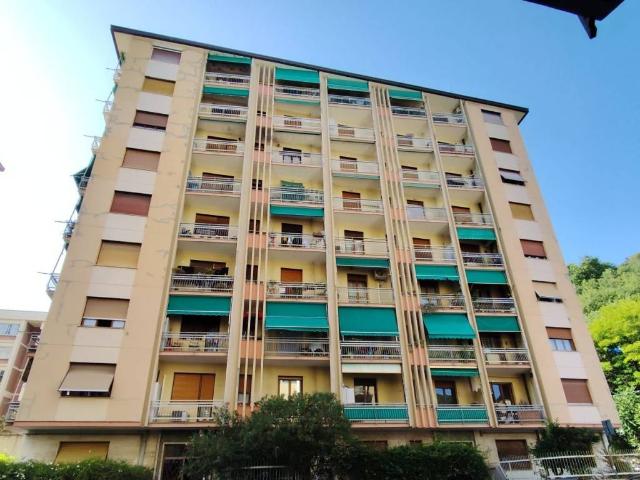 Appartamento in vendita a Genova GE