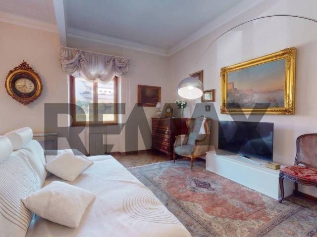 Appartamento in vendita a Genova GE