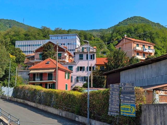Appartamento in vendita a Genova GE