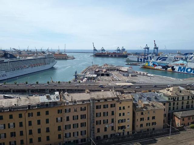 Appartamento in vendita a Genova GE