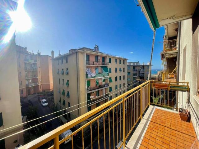 Appartamento in vendita a Genova GE
