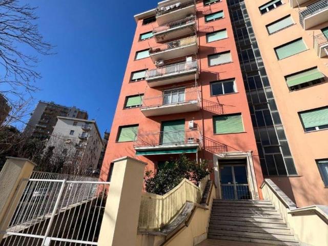 Appartamento in vendita a Genova GE