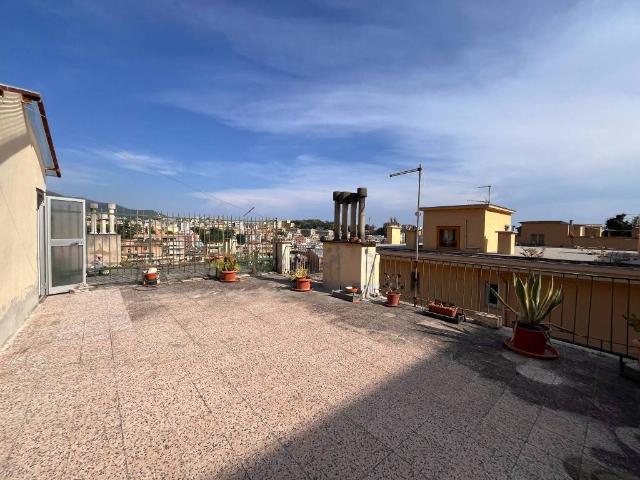 Appartamento in vendita a Genova GE