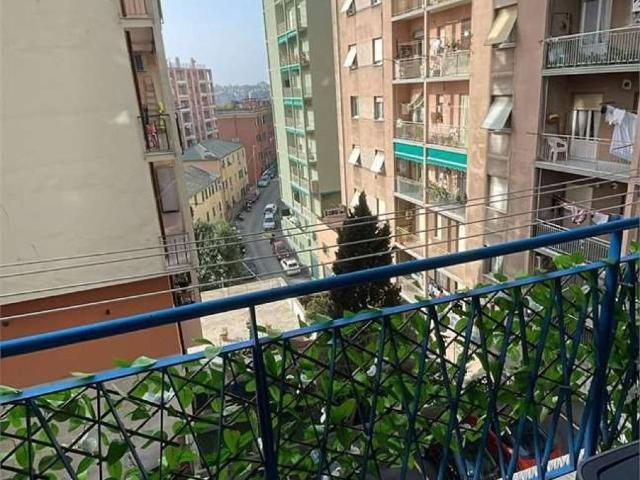 Appartamento in vendita a Genova GE