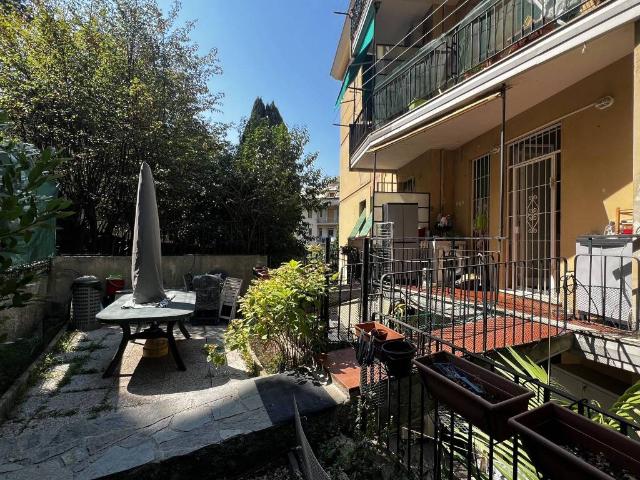 Appartamento in vendita a Genova GE