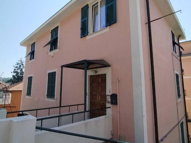Appartamento in vendita a Genova GE