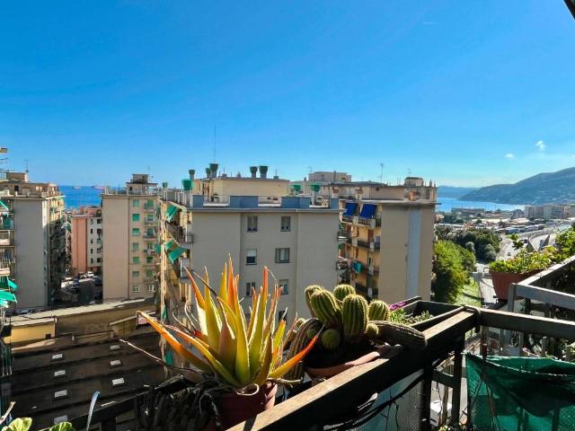 Appartamento in vendita a Genova GE