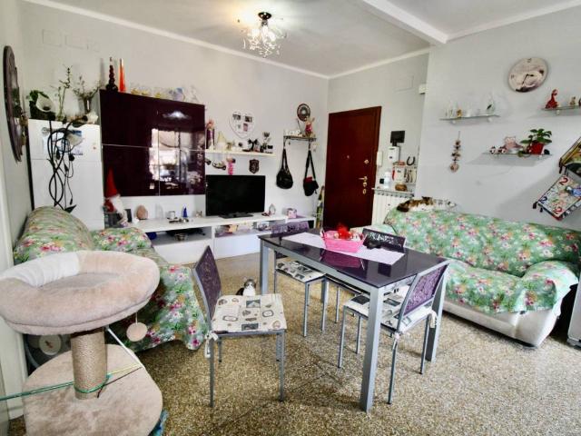 Appartamento in vendita a Genova GE