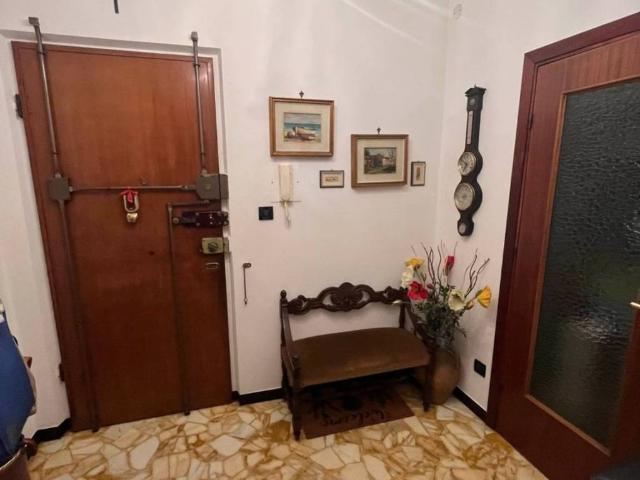 Appartamento in vendita a Genova GE