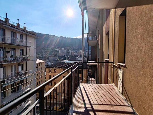 Appartamento in vendita a Genova GE