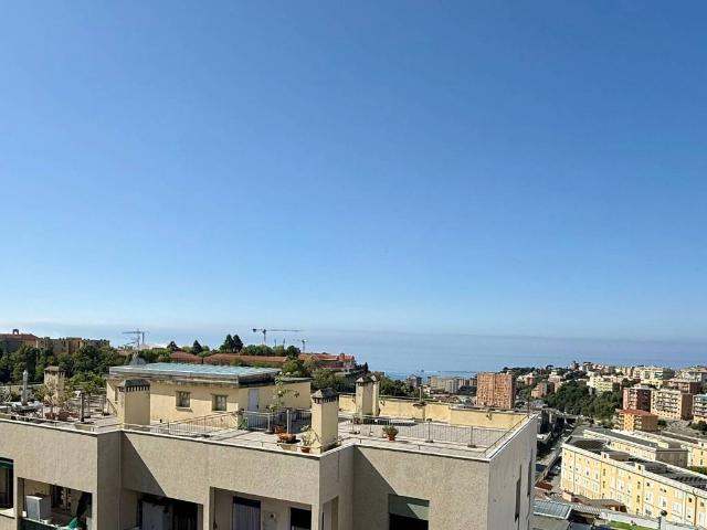 Appartamento in vendita a Genova GE