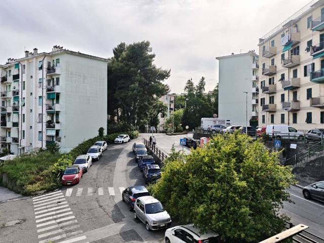 Appartamento in vendita a Genova GE