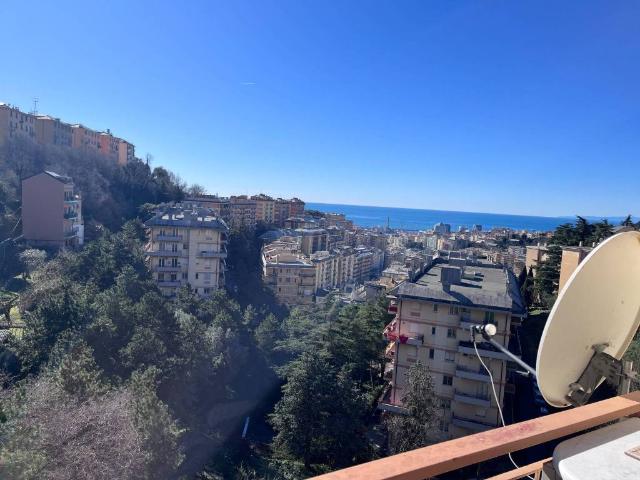 Appartamento in vendita a Genova GE