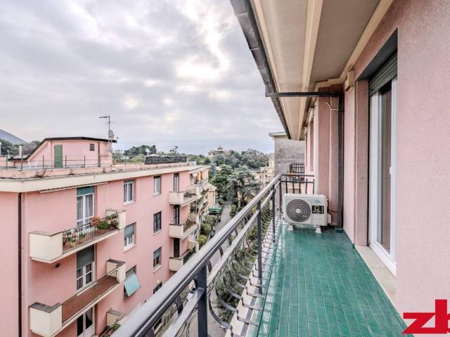 Appartamento in vendita a Genova GE