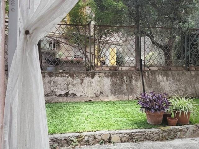 Appartamento in vendita a Genova GE