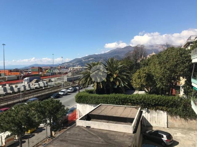 Appartamento in vendita a Genova GE