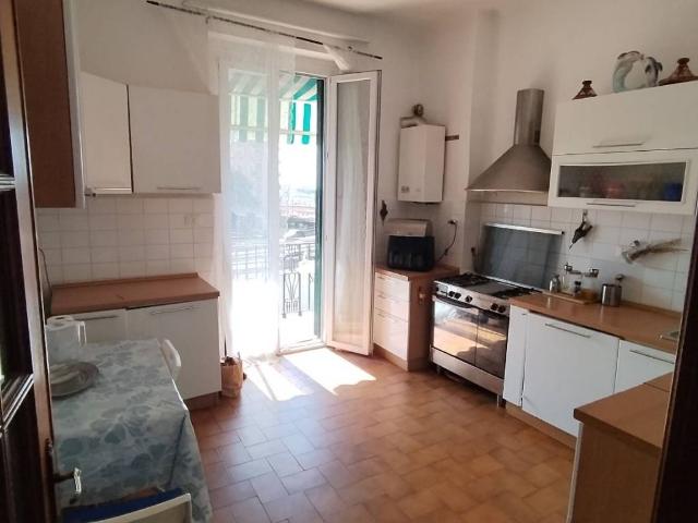 Appartamento in vendita a Genova GE
