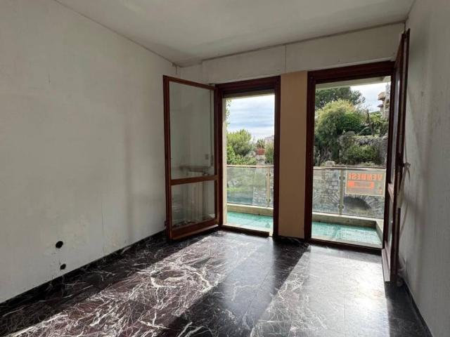 Appartamento in vendita a Genova GE