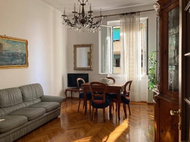 Appartamento in vendita a Genova GE