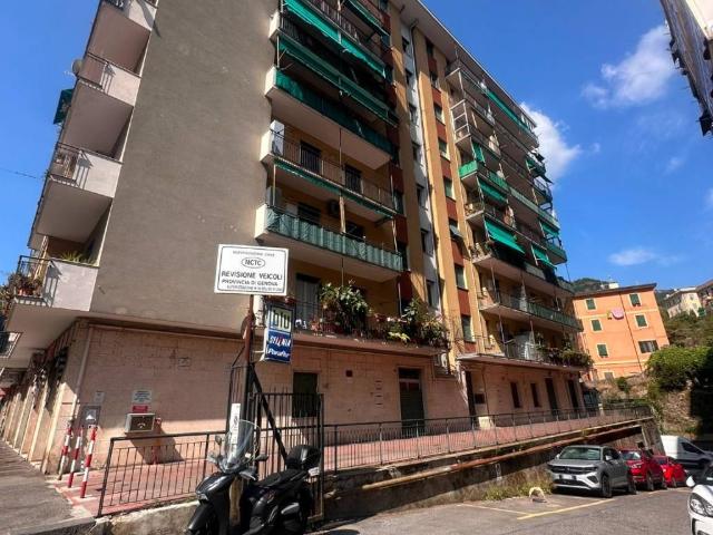 Appartamento in vendita a Genova GE
