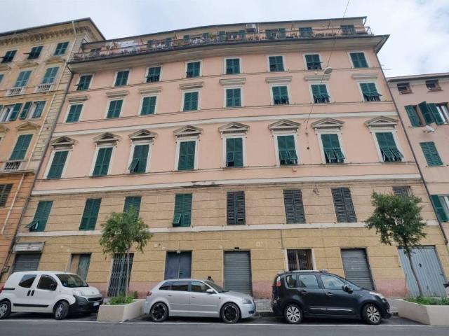 Appartamento in vendita a Genova GE