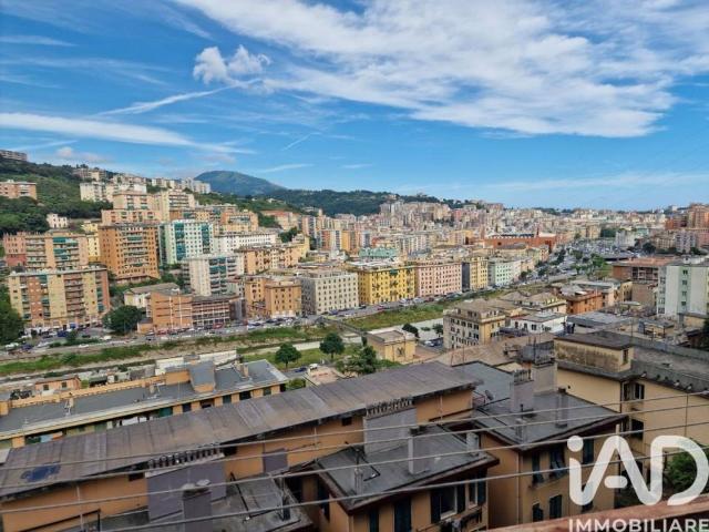 Appartamento in vendita a Genova GE