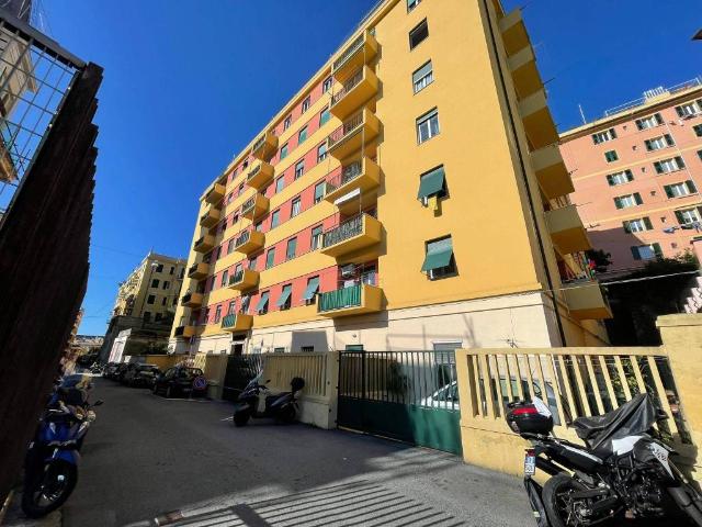 Appartamento in vendita a Genova GE
