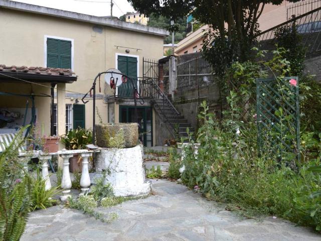 Appartamento in vendita a Genova GE