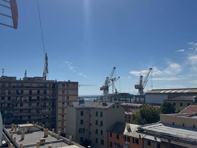 Appartamento in vendita a Genova GE