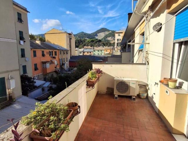 Appartamento in vendita a Genova GE