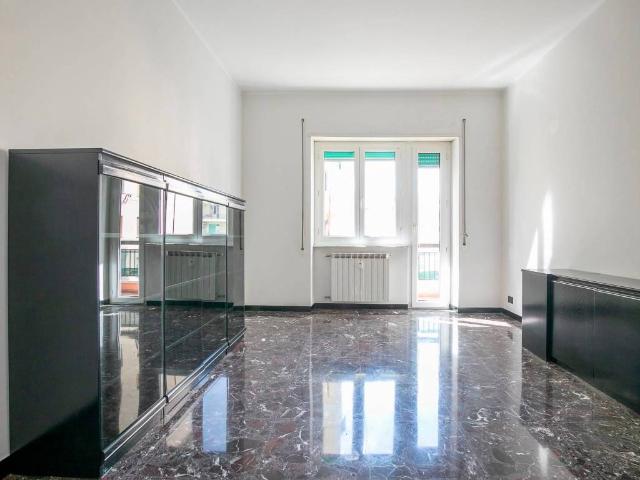 Appartamento in vendita a Genova GE