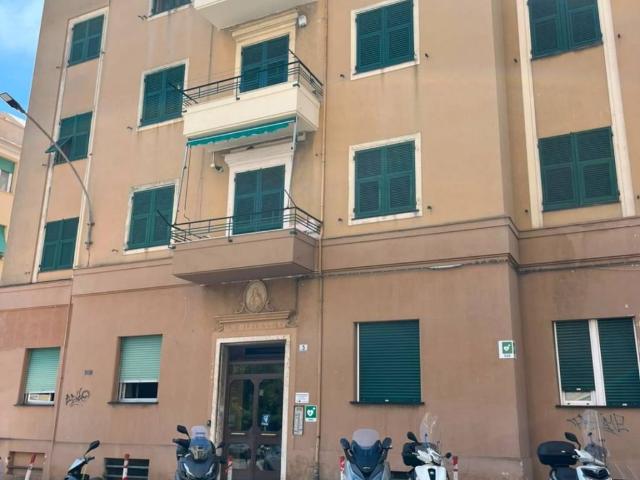 Appartamento in vendita a Genova GE