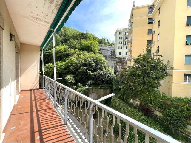 Appartamento in vendita a Genova GE