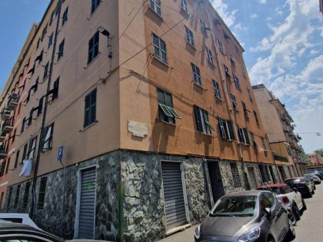 Appartamento in vendita a Genova GE
