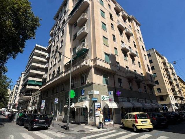 Appartamento in vendita a Genova GE