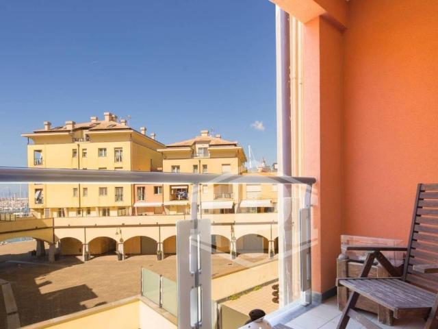 Appartamento in vendita a Genova GE