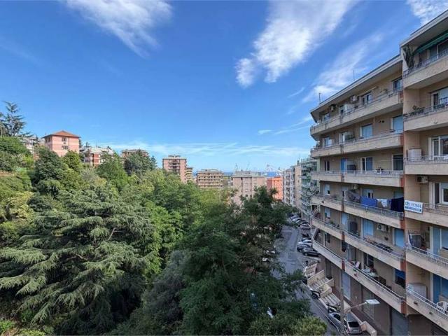Appartamento in vendita a Genova GE