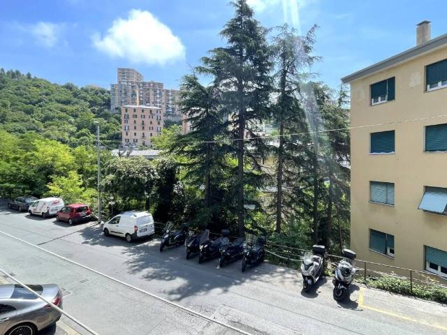 Appartamento in vendita a Genova GE