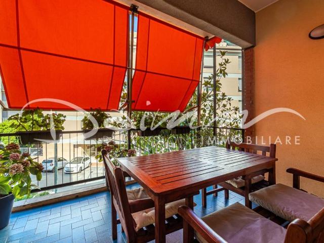 Appartamento in vendita a Genova GE
