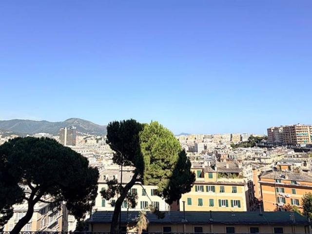 Appartamento in vendita a Genova GE