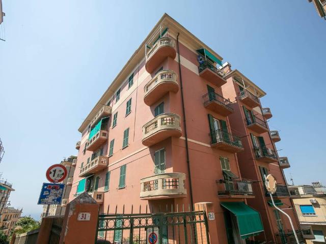 Appartamento in vendita a Genova GE