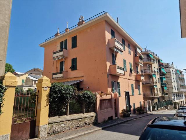 Appartamento in vendita a Genova GE