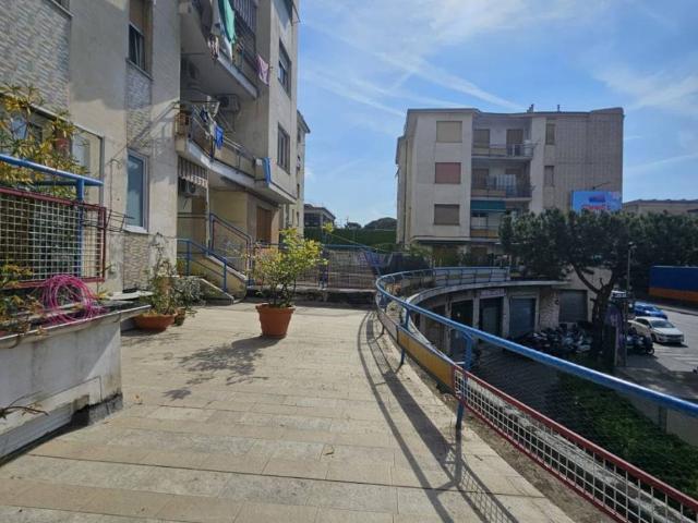 Appartamento in vendita a Genova GE